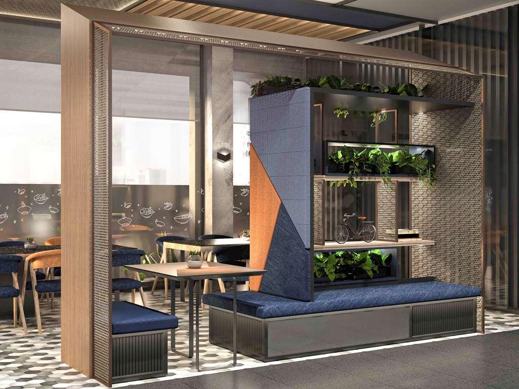 Ibis Surabaya Tidar Hotel Étterem fotó