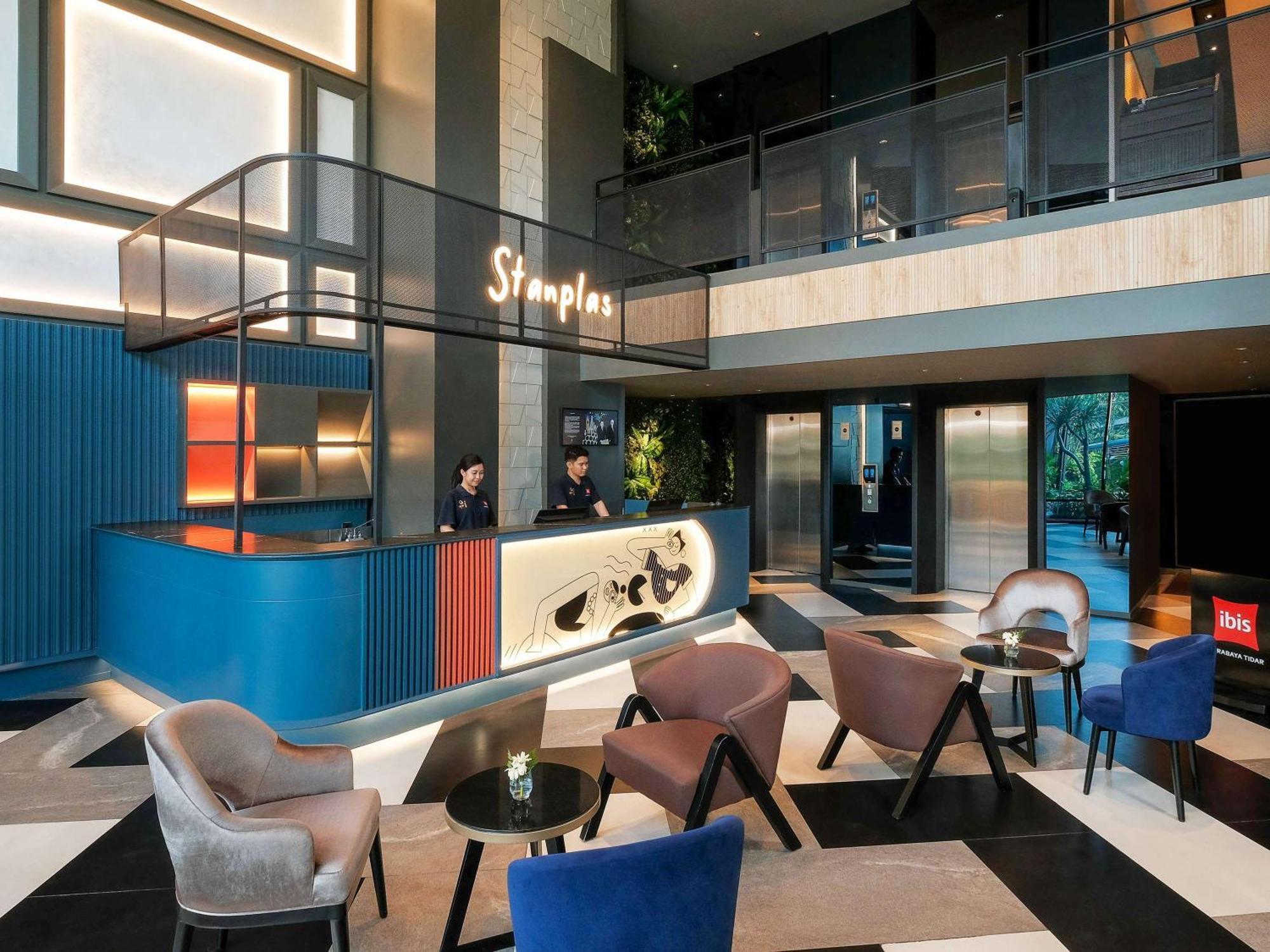 Ibis Surabaya Tidar Hotel Kültér fotó